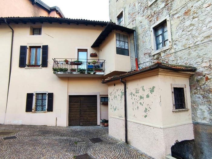 Casa quadrilocale in vendita in Via Nazionale, Padergnone, Vallelaghi