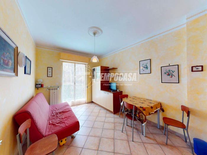 Appartamento bilocale in vendita in Via Ponti, Borghetto Santo Spirito