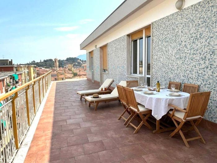 Casa quadrilocale in vendita in via balletti, Centro, Albenga