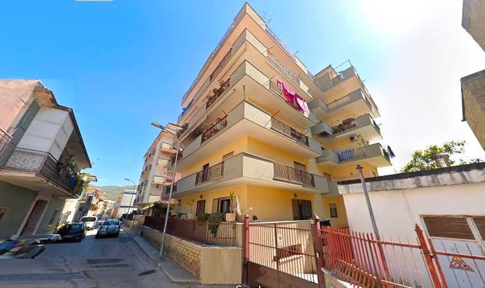 Appartamento quadrilocale in vendita in Via Gubbio, Mondragone