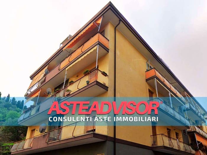 Appartamento con 5 locali in vendita in Quartiere Fenarina Via Privata Ciccione, Fenarina Via Neghelli Collina di Ponente, Alassio