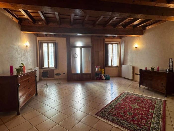 Casa con 6 locali in vendita in Centro, Mantova