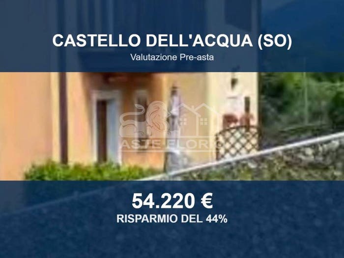 Casa trilocale in vendita in Via Luviera Snc, Case Del Piano, Castello dell'Acqua