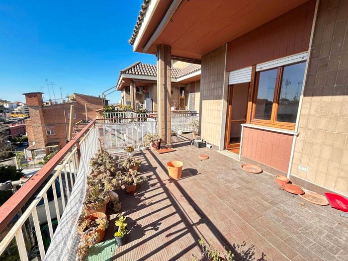 Appartamento trilocale in vendita in Via Pianoro, Vitinia, Roma