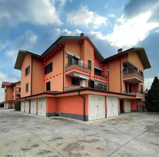 Appartamento trilocale in vendita in Via Treviglio snc, Centro, Fara Gera d'Adda
