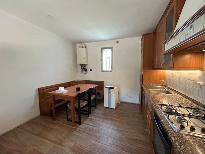 Casa con 6 locali in vendita in Via Brenta, Centro, Minerbe