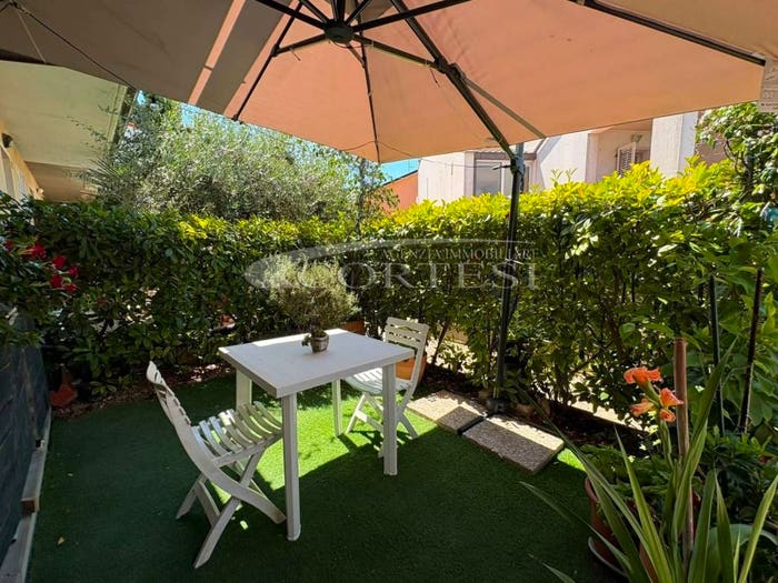 Appartamento trilocale in vendita in Via Salvo D'Acquisto, Centro, San Costanzo