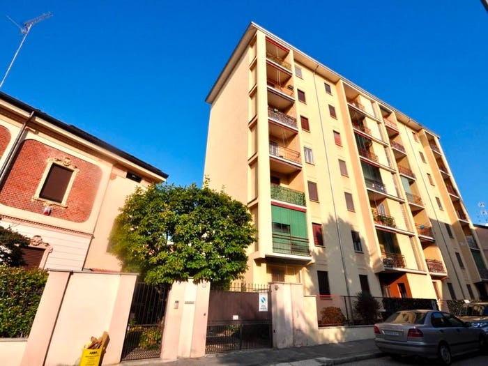 Appartamento trilocale in affitto in Via Giovanni Battista Rasario, Sacro Cuore, Novara