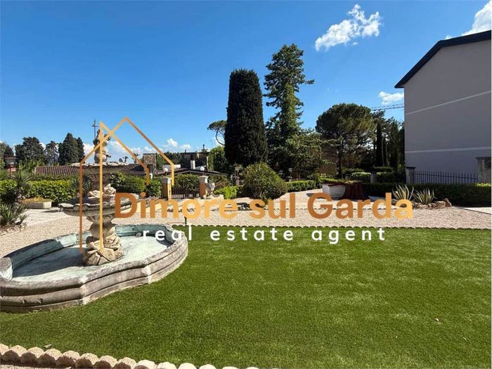 Casa con 5 locali in vendita in via dei colli, Centro, Gardone Riviera