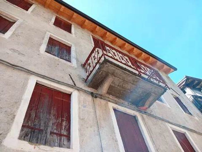Casa con 5 locali in vendita in Via Sasso Stefani, San Gaetano, Valbrenta