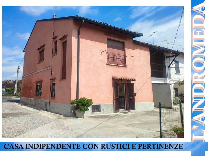 Casa quadrilocale in vendita in Via Giuseppe Verdi, Rivolta d'Adda
