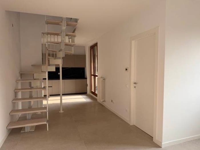 Appartamento monolocale in vendita in Via Galileo Galilei, Centro, Bernareggio