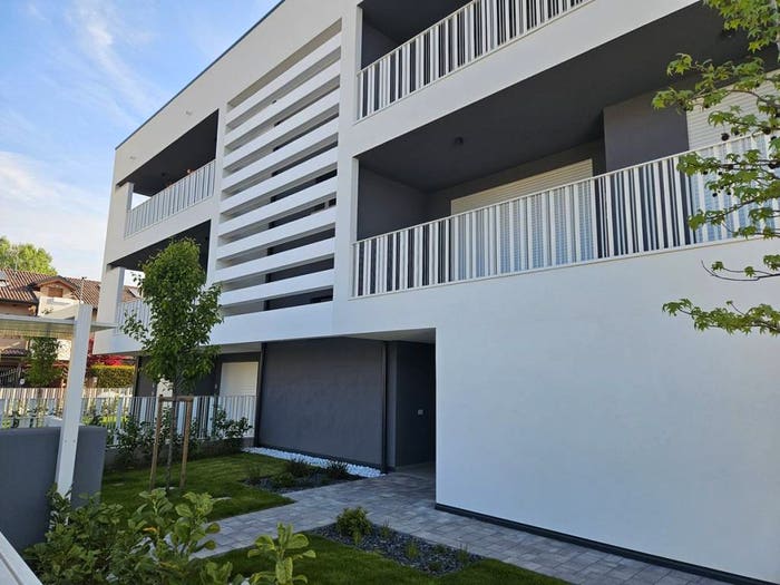 Appartamento con 5 locali in vendita in Via Giuseppe Comino, Madonna Pellegrina, Padova