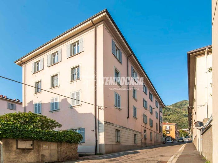 Appartamento trilocale in vendita in Via Tommaso Grossi A, Valduce Crispi, Como