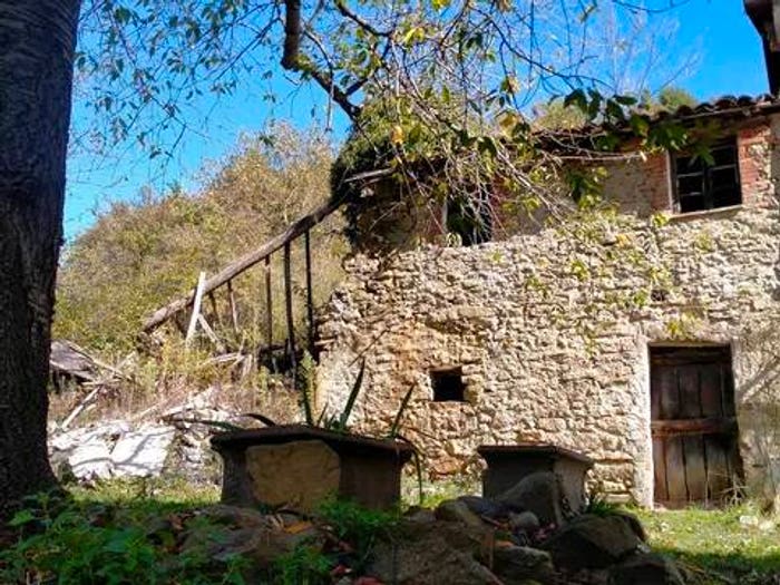 Casa con 6 locali in vendita in Cosseria No Number, Centro, Cosseria