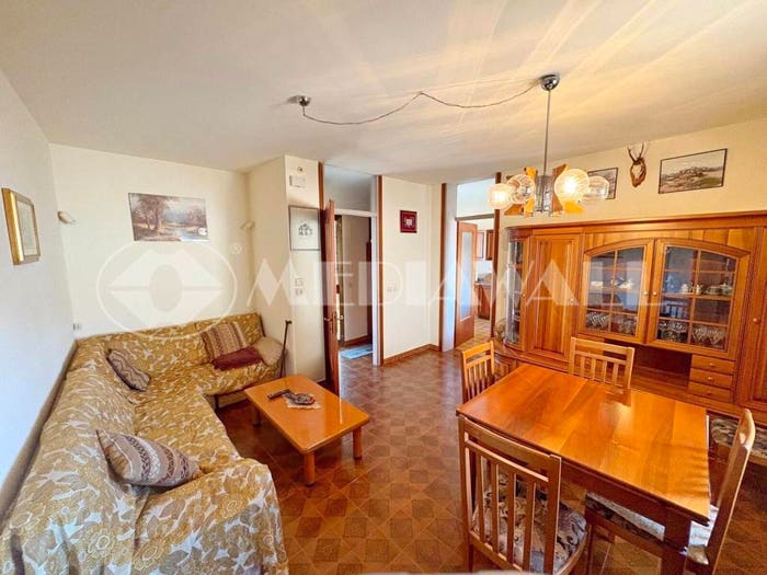 Casa con 6 locali in vendita in Via Paiani, Fanna