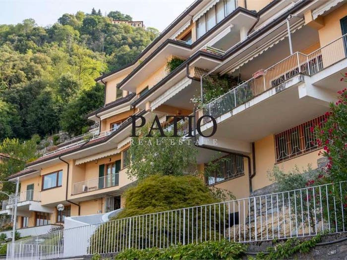 Appartamento trilocale in vendita in via per Brunate, Garzola, Como