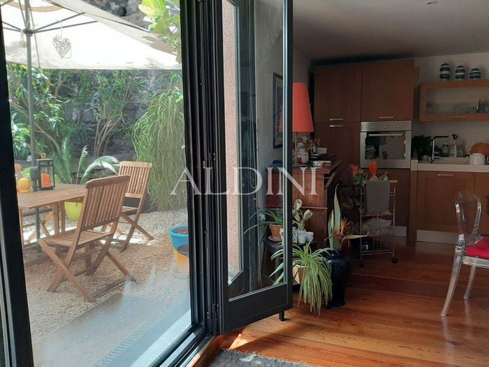 Appartamento quadrilocale in vendita in Via Antonino di Sangiuliano, Centro Storico, Catania