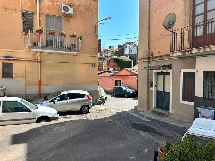 Casa trilocale in vendita in Via Maurolico, Borgo, Catania