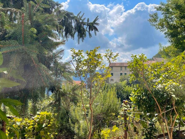 Appartamento quadrilocale in vendita in Via per Aquila, Leverone, Borghetto d'Arroscia