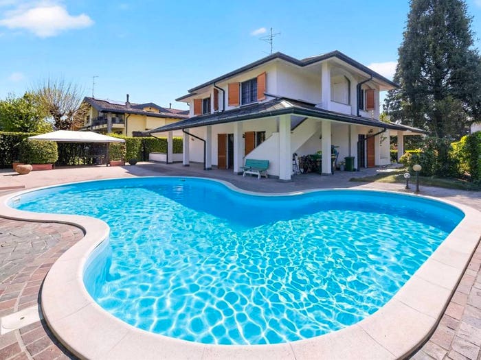 Casa con 6 locali in vendita in Via Don Luigi Sturzo, Mazzo Pantanedo, Rho