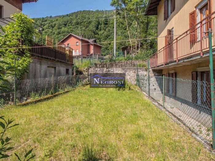 Casa con 6 locali in vendita in Via Provinciale, Centro, Gandellino