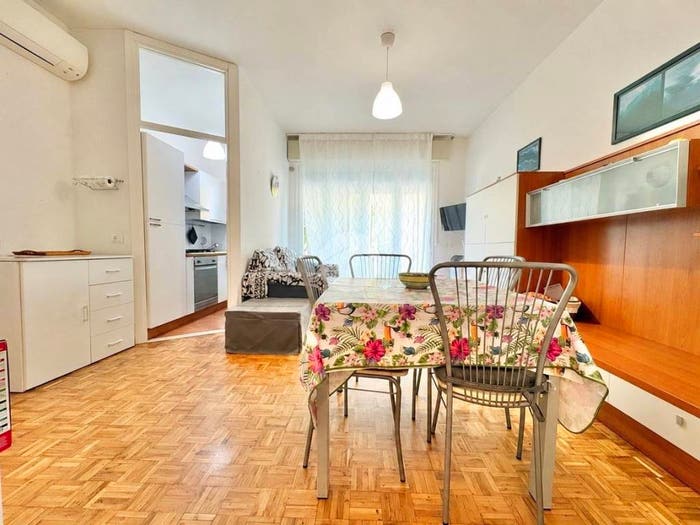 Appartamento trilocale in vendita in Viale Antonio Canova, Valverde, Cesenatico
