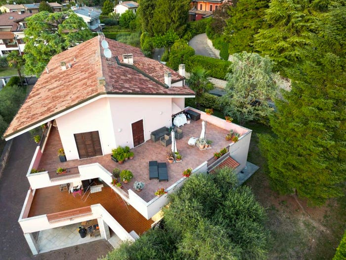 Casa con 6 locali in vendita in Parona, Verona