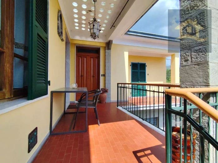 Casa trilocale in vendita in Via Mezzana, Centro, Bagnone