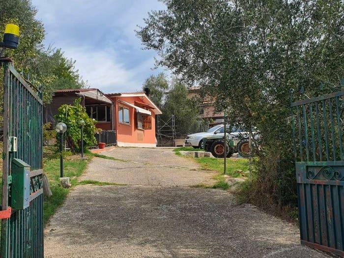 Casa bilocale in vendita in Via Quarticciolo, Sant'Angelo Romano