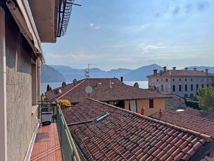 Appartamento trilocale in vendita in Via Bernardo Guatta, Clusane, Iseo
