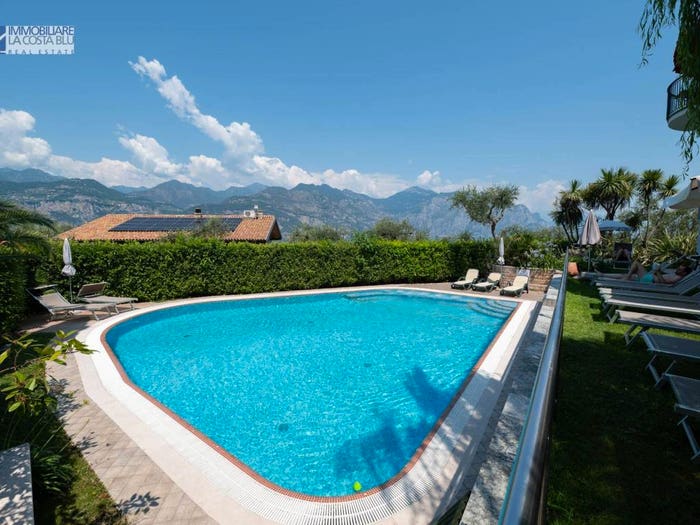 Casa con 6 locali in vendita in Via Dos del Pis, Malcesine