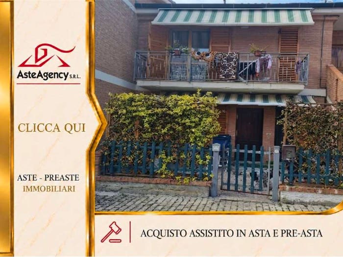 Appartamento trilocale in vendita in Via L Einaudi, Porto San Giorgio