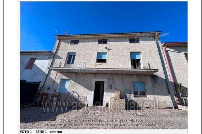 Appartamento con 5 locali in vendita in Via Crocetta, Crocetta Colle Grande, Castel Frentano