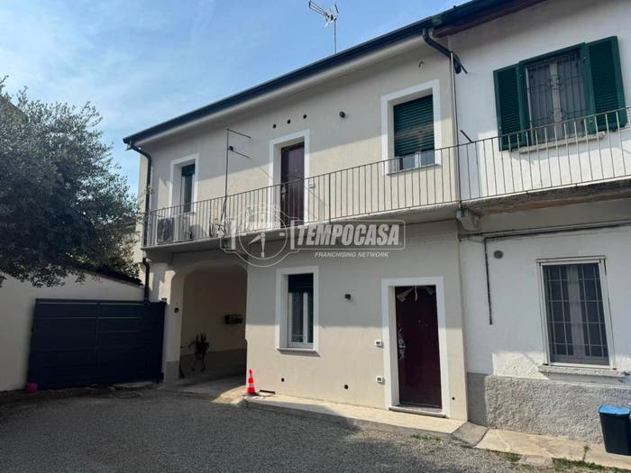 Appartamento trilocale in vendita in Via Risorgimento, Centro, Lentate sul Seveso
