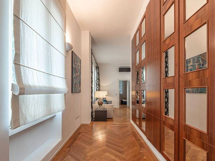 Appartamento bilocale in vendita in Via dell'Annunciata, Brera, Milano