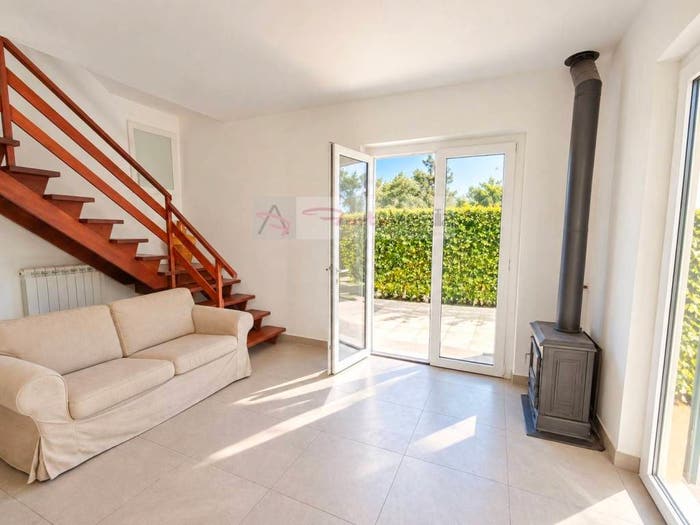 Casa con 6 locali in vendita in Via Canova, Vittoria Apuana, Forte dei Marmi