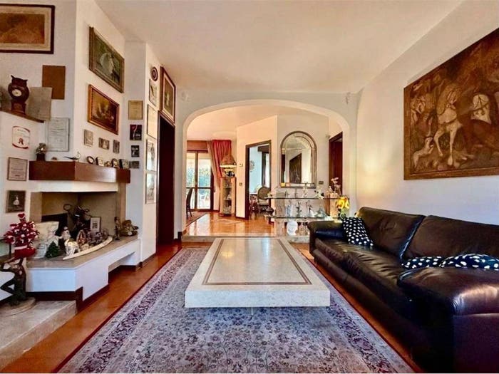 Casa con 6 locali in vendita in Via Guicciardini, Quartirolo Meloni, Carpi