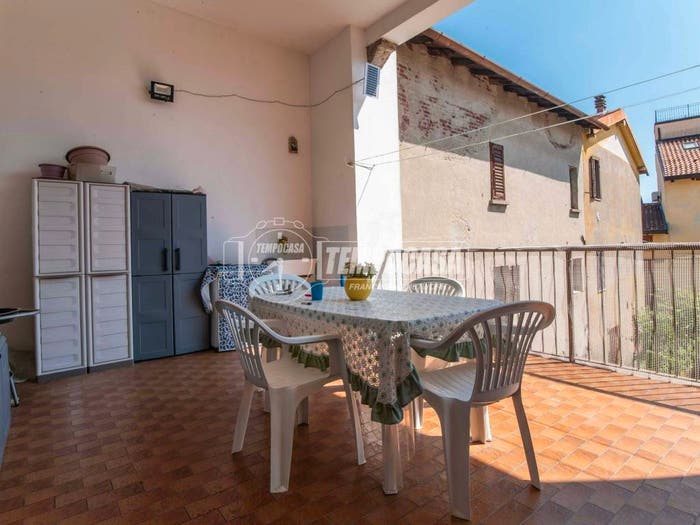 Appartamento bilocale in vendita in Via XX SETTEMBRE, Centro, Guanzate