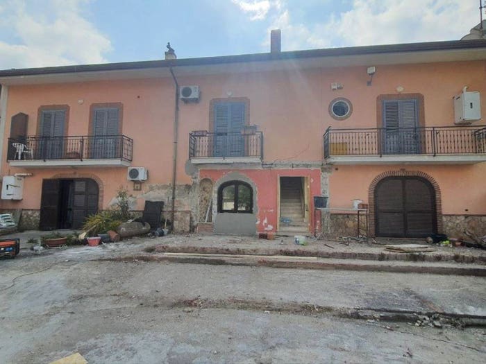 Casa con 6 locali in vendita in Via Luigi Baia, Sant'angelo In Formis, Capua