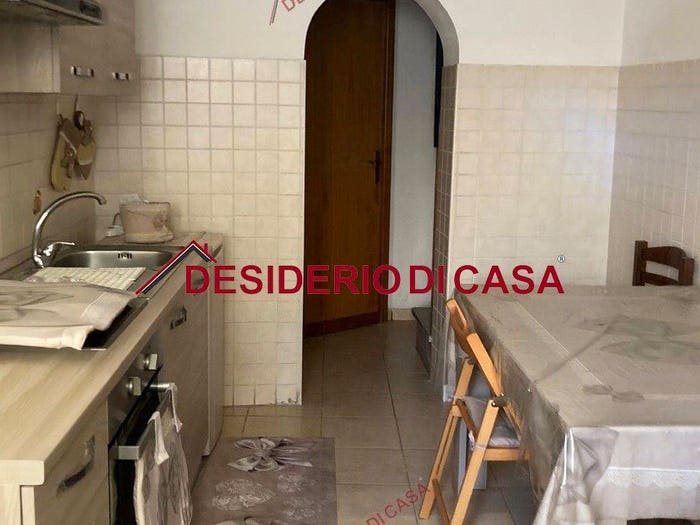Casa bilocale in vendita in Via Castrogiovanni, Centro, Bagheria