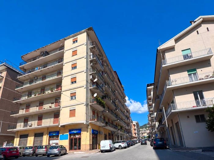 Appartamento con 5 locali in vendita in Via Adda, Nicastro Sambiase, Lamezia Terme