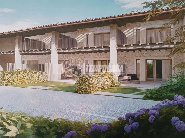Appartamento trilocale in vendita in Cazzago San Martino Calino, Cazzago San Martino