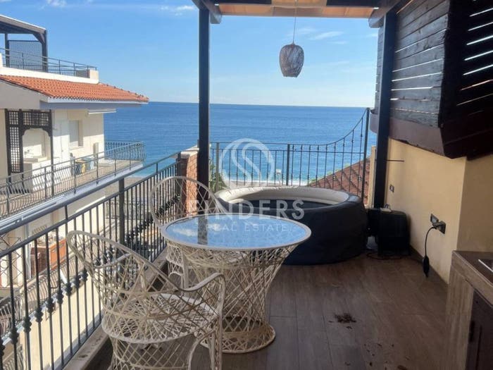 Casa trilocale in vendita in Via Nenzi, Letojanni