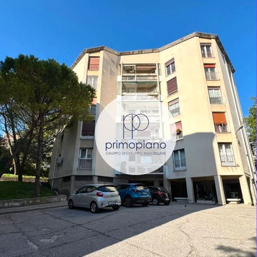 Appartamento con 6 locali in vendita in Baiamonti Valmaura, Trieste