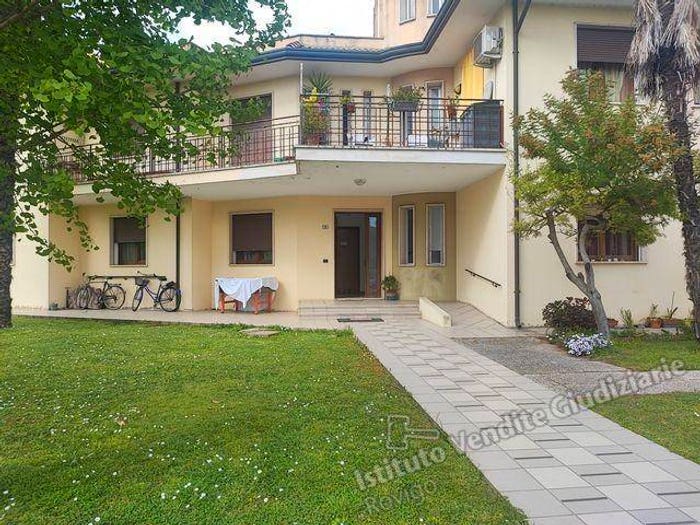 Casa con 5 locali in vendita in Via S Lucia n, Centro, Ponso