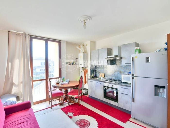 Appartamento bilocale in vendita in Via Clerici, Centro, Erba