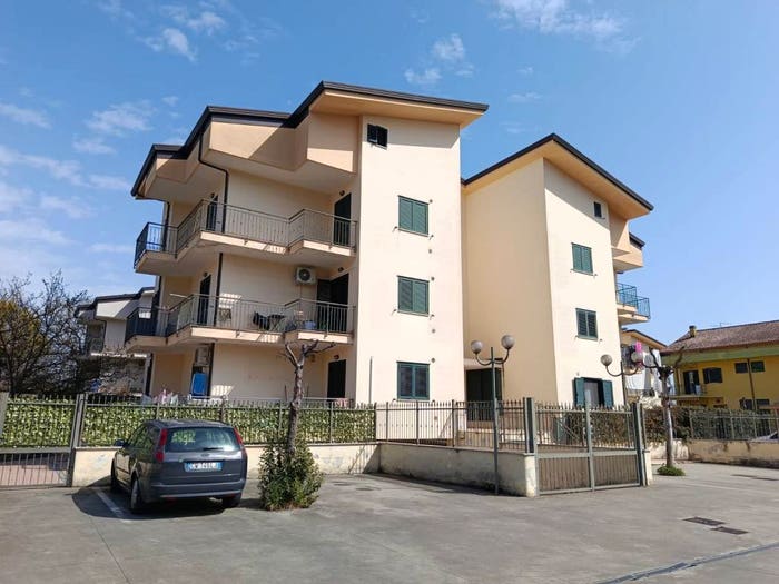 Appartamento trilocale in vendita in Via Guglielmo Marconi, Centro, San Giorgio a Liri
