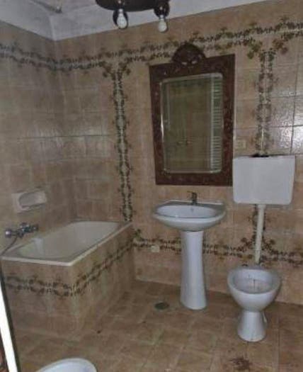 Casa quadrilocale in vendita in Via Garibaldi, Centro, Calliano
