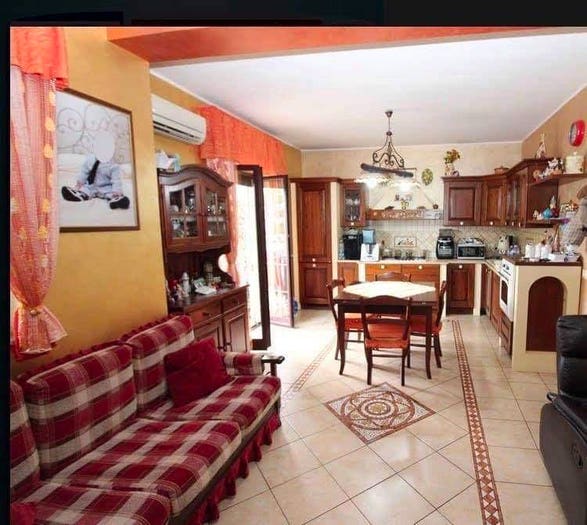 Appartamento quadrilocale in vendita in Via Giuseppe Di Vittorio, Carlentini Nord, Carlentini